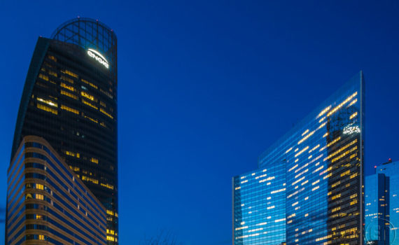 Esplanade Photo - Heure bleue à la Défense_02