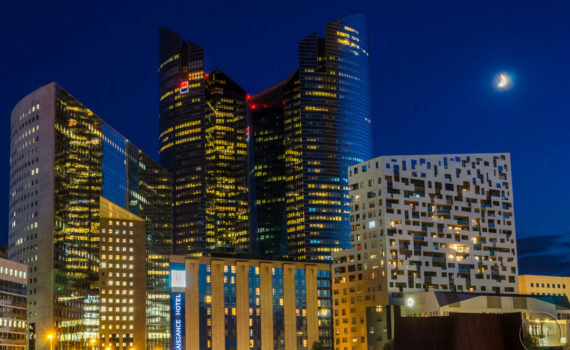 Esplanade Photo - Heure bleue à la Défense_04