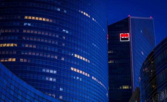 Esplanade Photo - Heure bleue à la Défense_08