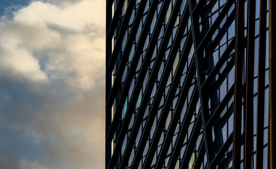 Nuages à Paris la Défense 08