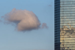 Nuages à Paris la Défense 09