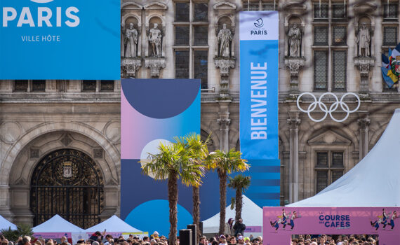 LA COURSE DES CAFÉS 01