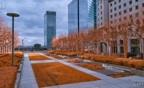 PARIS LA DÉFENSE En IR 15