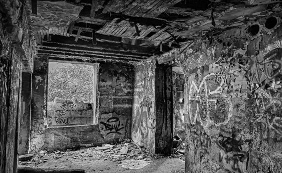 Au-delà des Murs 04