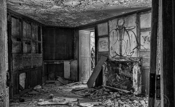 Au-delà des Murs 06