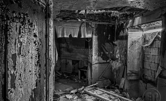 Au-delà des Murs 07