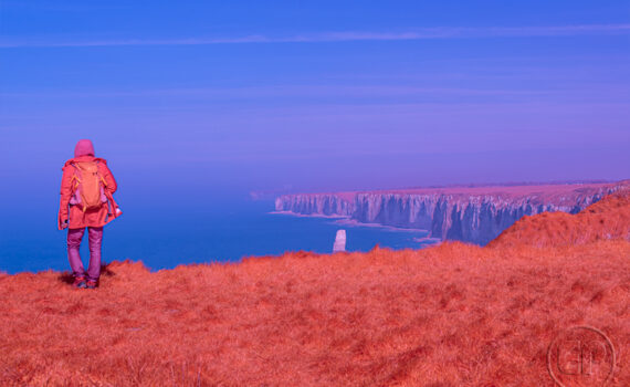 Étretat en infrarouge avec vue sur la mer 10